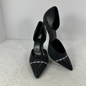 DKNY Rosetta Leather Logo Pumps BLACK, Pointed-toe, Slip-on pumps 10M